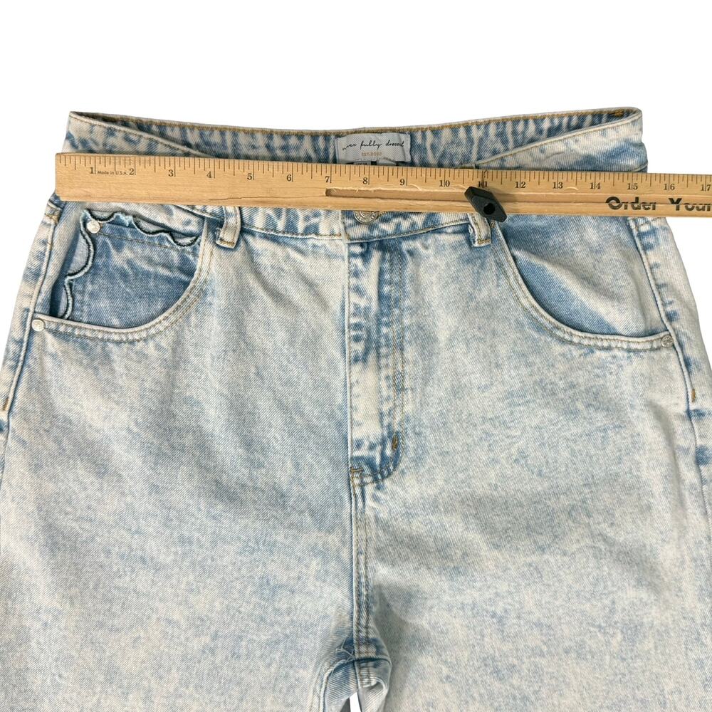 Never Fully Dressed Light Wash Blue Scallop Detail Straight Leg Jeans size 10 - Picture 5 of 13
